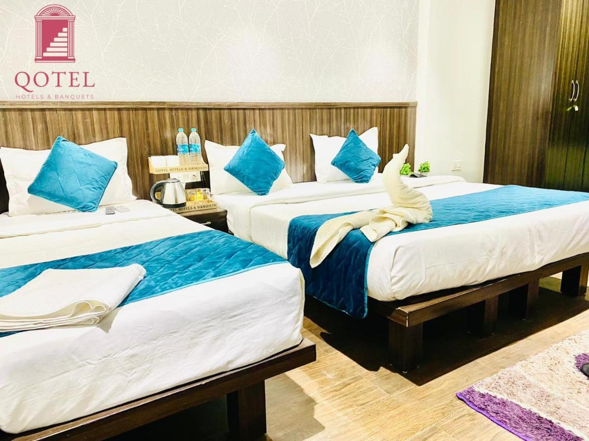 Qotel Hotel Rajouri Garden Above Ritu Marbles, Near Rajouri Garden Metro Station-Couple Friendly Νέο Δελχί Εξωτερικό φωτογραφία